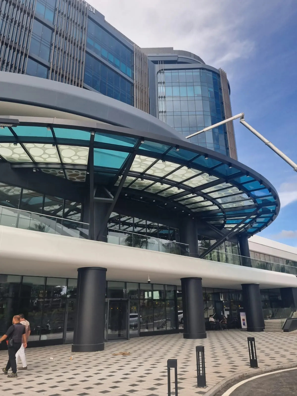 Entree van het universitair partnerziekenhuis in Istanbul