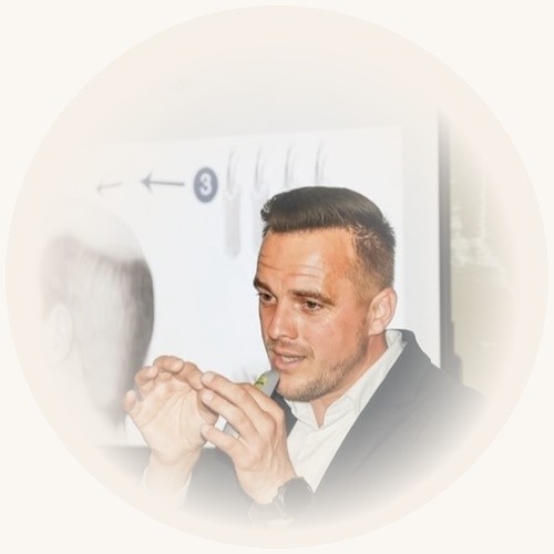 Nico Vandendriessche, oprichter van NIVA CARE